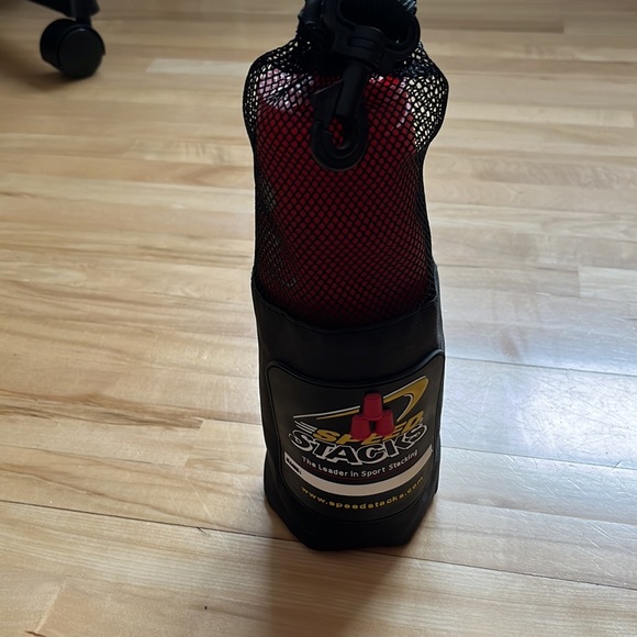 Speed stacks - Picture 4 of 5